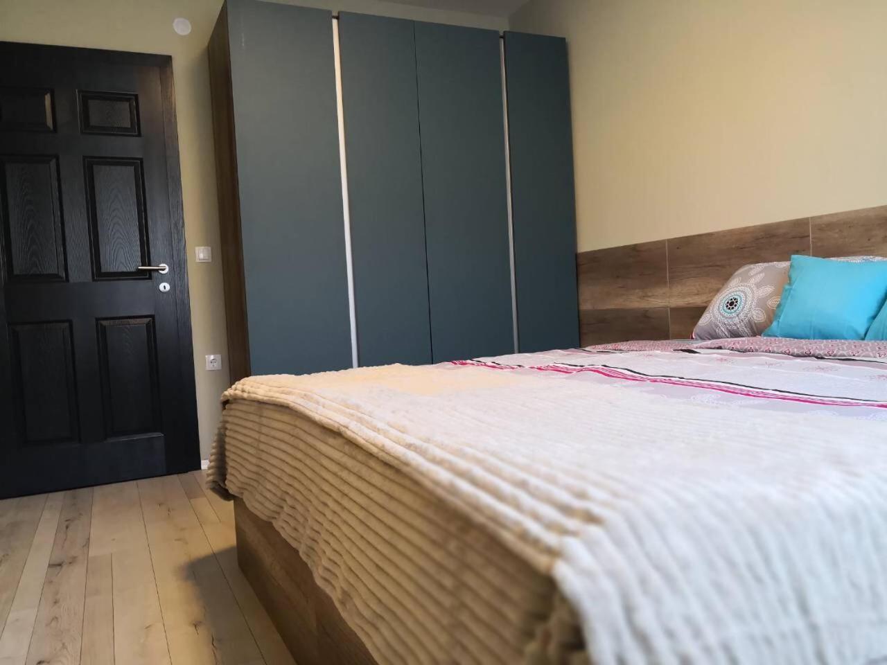Mihajlovik Lux Apartment In Heart Of Üsküp Dış mekan fotoğraf
