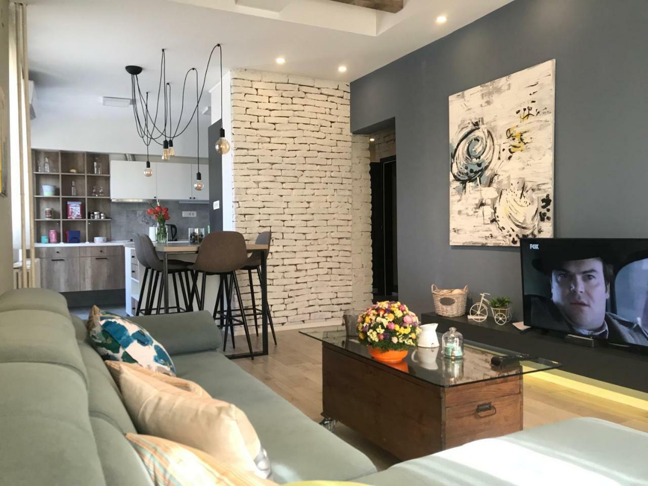 Mihajlovik Lux Apartment In Heart Of Üsküp Dış mekan fotoğraf